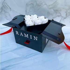 باکس سوپرایز قلبی مشکی نقره ای کد 1423